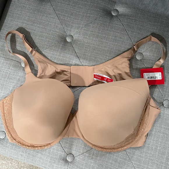SPANX Other - NEW Spanx Full Coverage Nude Bra NWT